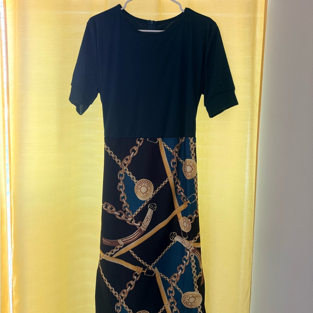 Elegant Chain Print Dress
